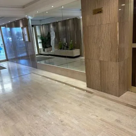 Appartement Vue Mer Refait A Neuf *